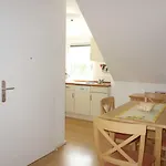 Apartment Haus Bernstein 1 *