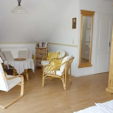 Haus Bernstein 1 Apartment *